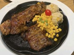 -豪客来牛排(重庆三峡广场步行街1704店)