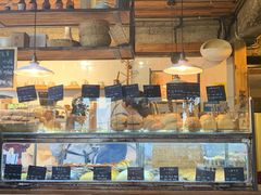 面包甜点陈列柜-仙峰天然面包(迎宾路店)