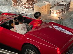 -法拉利主题公园