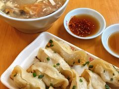 -小姜锅贴(凤凰街店)