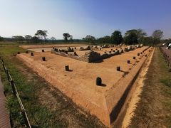 -盘龙城国家考古遗址公园