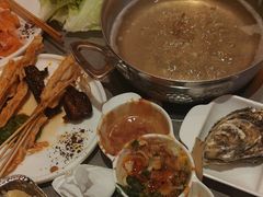 -黑金·寻焰自助百汇·烤肉·火锅(中街店)