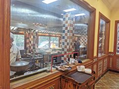 -清真·玛丽亚新疆菜主题餐厅(浙江中路店)