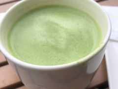 燕麦抹茶拿铁-星巴克臻选(北京世贸天阶店)
