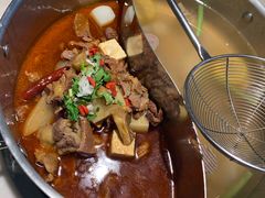 -左庭右院鲜牛肉火锅(浦江欢乐颂店)