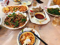 -洪霞餐馆