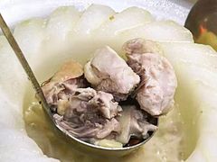 -禄婶鸡煲·打边炉