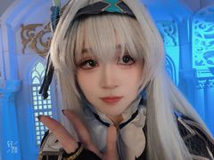 -魔法日记三坑cosplay换装自拍体验馆