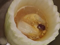 -得意咚瓜·顺德鱼生·冬瓜火锅(深圳首店)