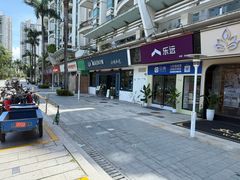 -LA MAISON公鸡和龙(蛇口店)