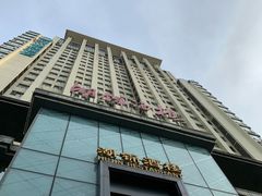 门面-湖锦酒楼·32年地道湖北菜(光谷店)