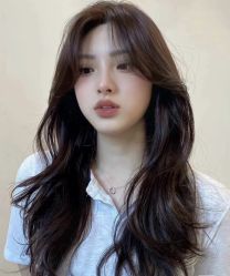 -丝语萱形象