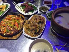 -战友蚝情烧烤工场(嘉华店)