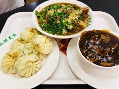 -小胖包子王(定安路店)