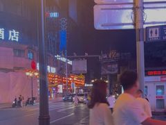 -八一路好吃街(雨田商务大厦店)
