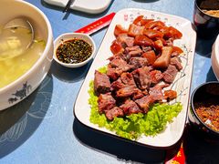 -乔家小院•非遗驴肉•本地小海鲜(滨河路店)