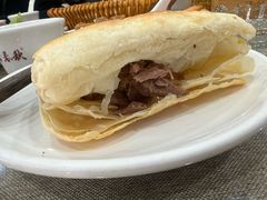 -李春秋驴肉火烧总店