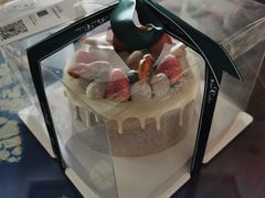 -山与蓝·轻糖鲜果蛋糕(勒泰店)