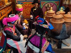 -迪庆藏族自治州博物馆