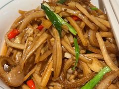 -湘力力小院·鱼汤泡饭(枫林路店)