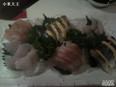 生鱼片-禅猫日本料理