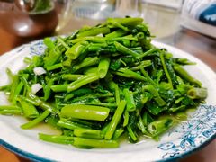 -芦茨金富饭庄·25年老字号·专做稻草鸡