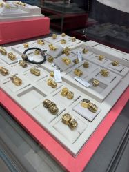 -周生生Chow Sang Sang(天津恒隆广场店)