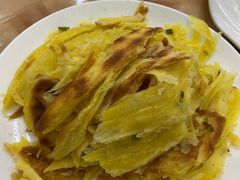 手撕黄金饼-苏莱特色牛骨滩羊手抓馆(长城东街总店)