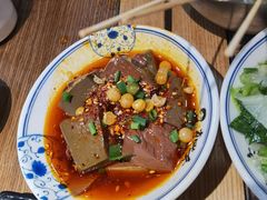 -肖四女乐山跷脚牛肉(世博源店)
