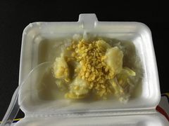 -芒果糯米饭摊子