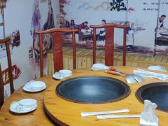 包厢-清真长山屯泉水灶台鱼(佳庆道店)