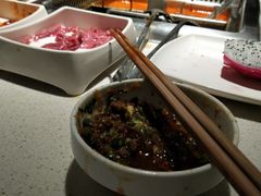 -海底捞火锅鲜切牛肉主题店(长寿路店)