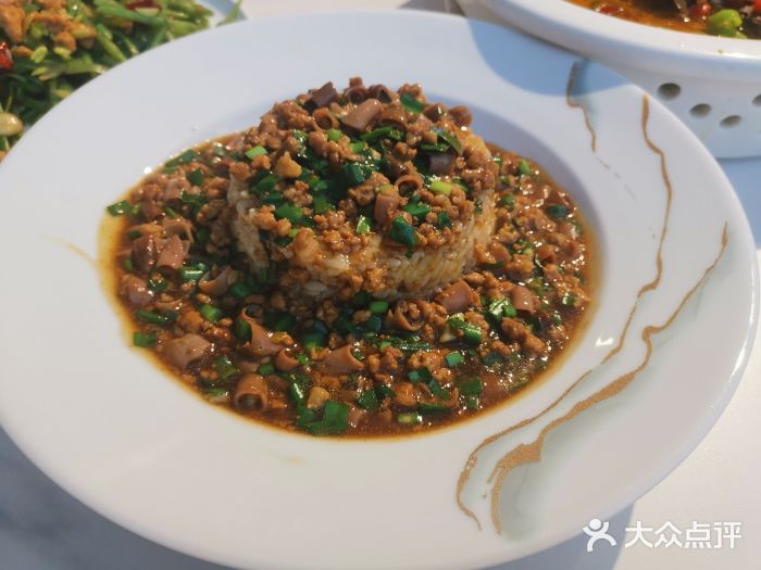 1937青岛老味道·青岛菜(大鲍岛栈桥店)海肠捞饭图片