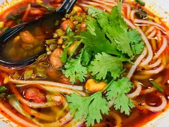 -黑白电视长沙小吃(美林M·LIVE天地东座店)