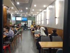 大堂-螺小胖柳州螺蛳粉(钟楼总店)