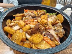 -老钟家烤羊排·敦伊阁清真餐厅胡羊焖饼