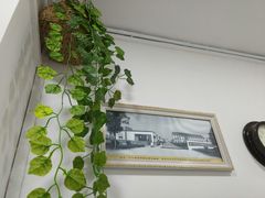 -世龙世家灰指甲·甲沟炎·跖疣护理·修脚(东江湾路店)