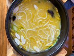 -桥香园过桥米线(国贸店)