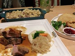 -LENBACH兰巴赫西餐啤酒坊(大连东港店)
