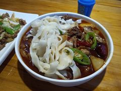 大盘鸡-新疆伏拉沃餐厅(白龙南路店)