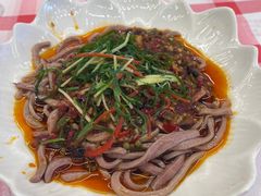 -洪霞餐馆·川菜·鲜货现炒(两江春城店)