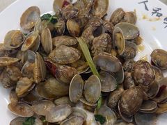 -人和啤酒屋海鲜大排档(营口路店)