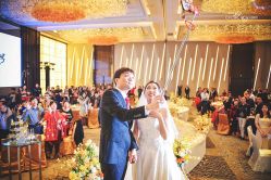 -HY小曼wedding·TOPYOUNG团队