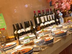 自助取餐区-亚马逊环球美食百汇(新城吾悦广场店)