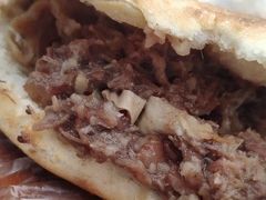 -老西关黄老太牛肉烧饼