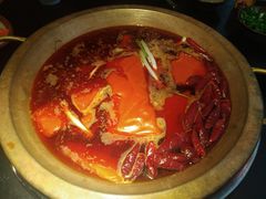 -王婆乔鲜鱼自助火锅(蜀汉路店)