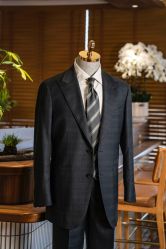 -优刻西服西装定制(金轮国际广场店)