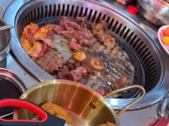 -哈哈碳都·牛肋条无限自助烤肉(宝龙店)
