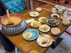 -蒙亨·阿木图赛(乌兰察布天恒广场店)