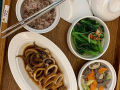 -雪梅月子中心(华侨城店)